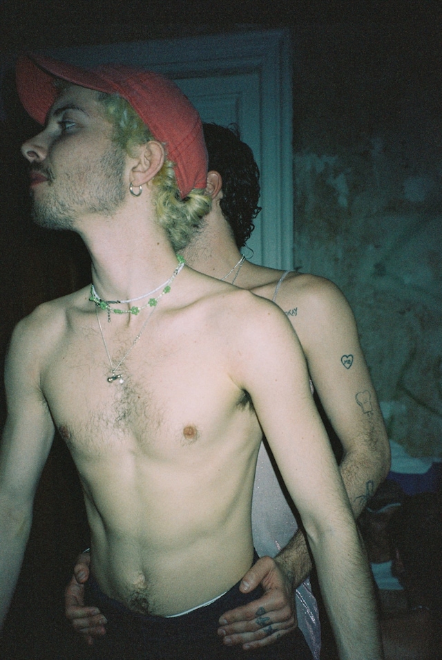 Spyros Rennt, Intertwined 2