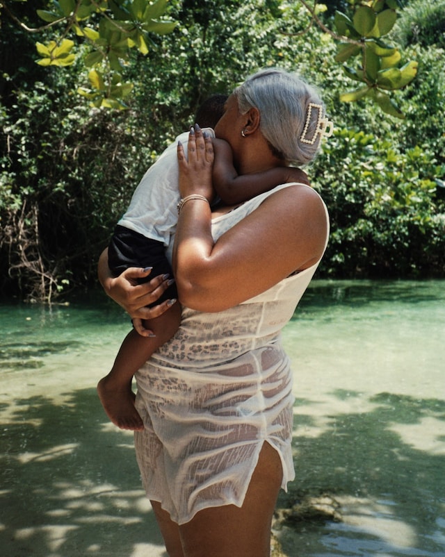 BIANCA SAUNDERS LAUNCHES 38 LOVE LANE ZINE