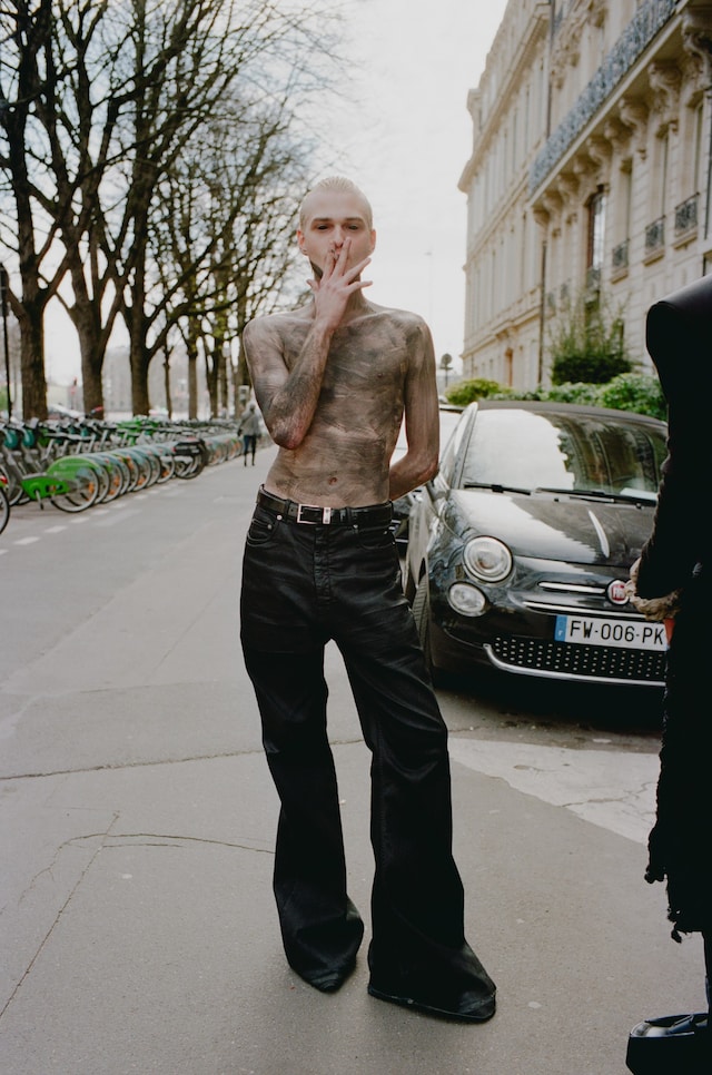 Portraits of young Parisians 26