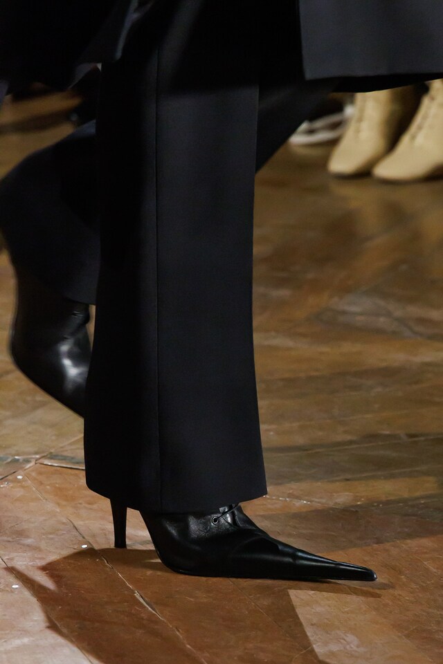 Poulaines on the AW25 runway 13