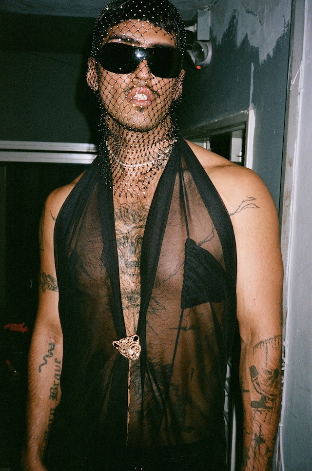 Grilleo X Club Stamina: World Wide Baddies Online 3