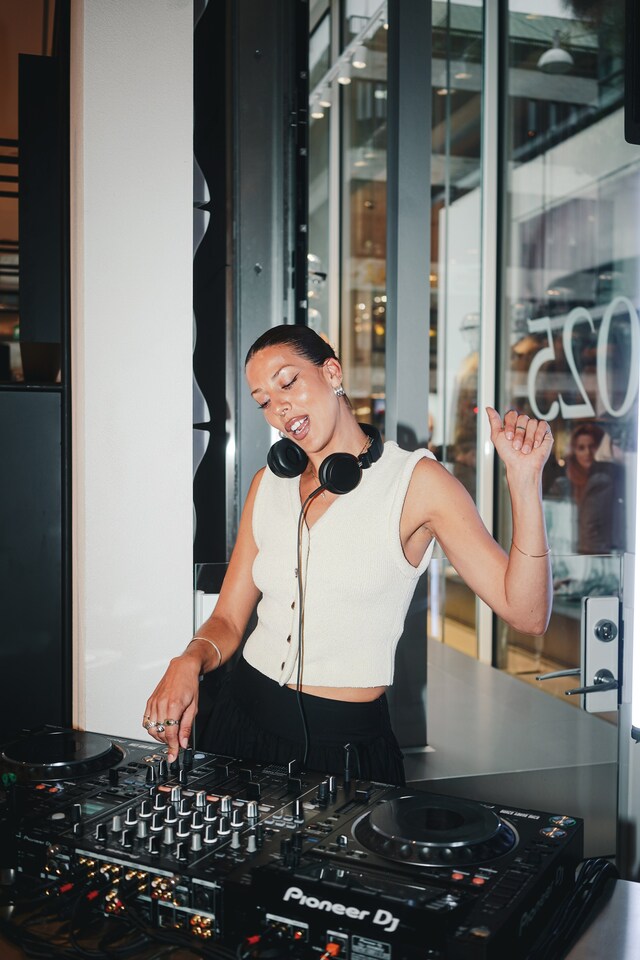 H&amp;M Stockholm x Gabbriette 15