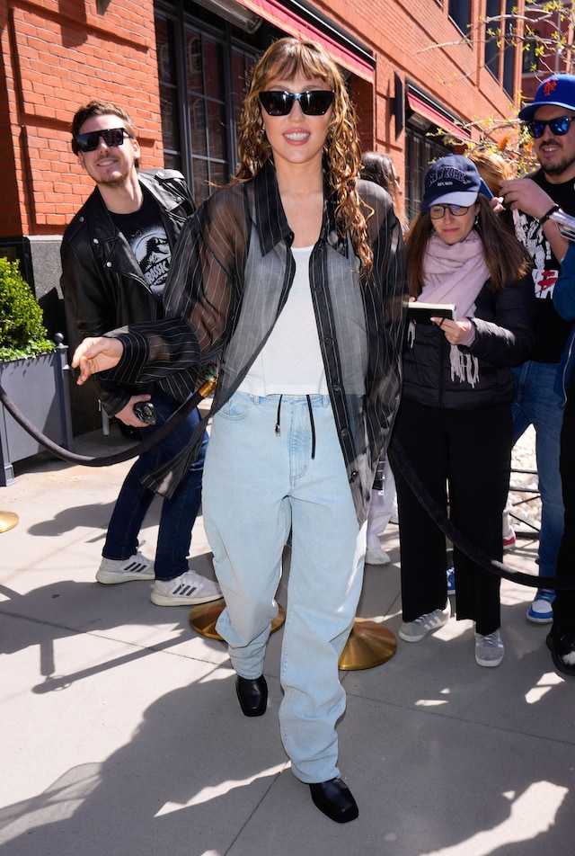 Miley Cyrus street style 2025 18