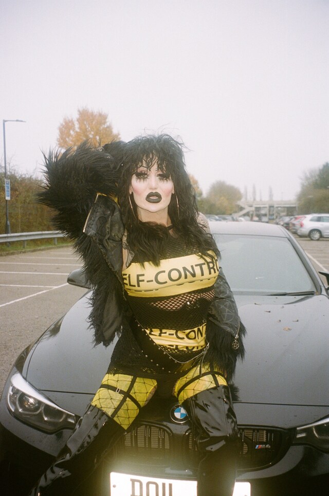 Roxy Lee, Dolly Mixture 0