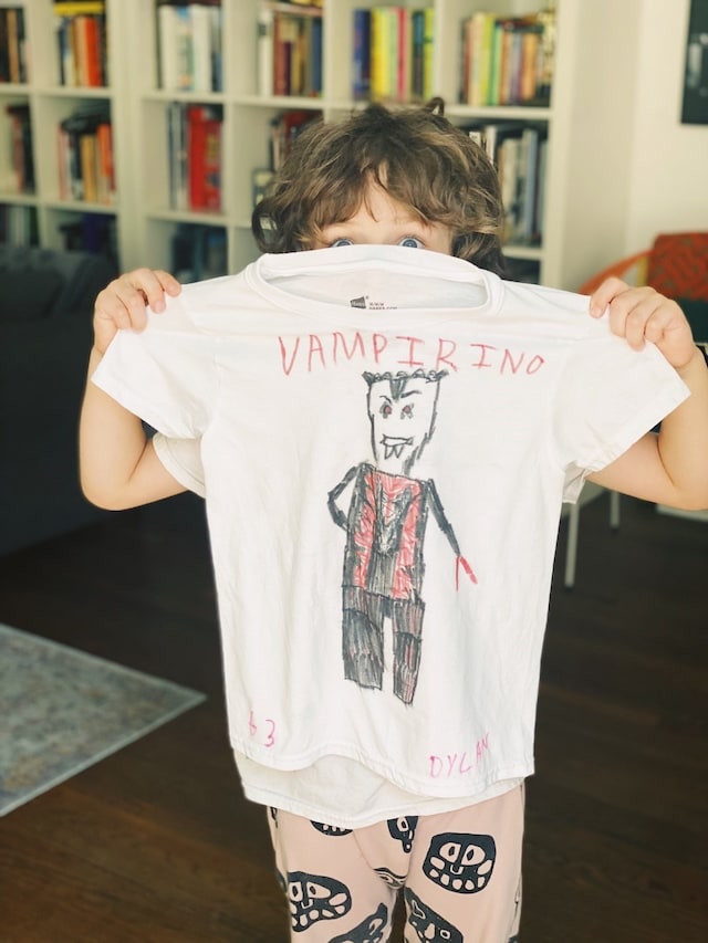 Dylan&#39;s T-Shirt Club T-shirt number 63 &#39;Vampirino&#39; 1