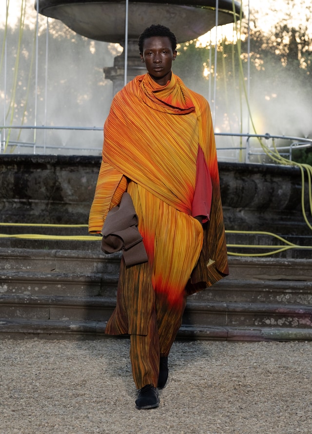 Homme Pliss&#233; Issey Miyake SS26 39