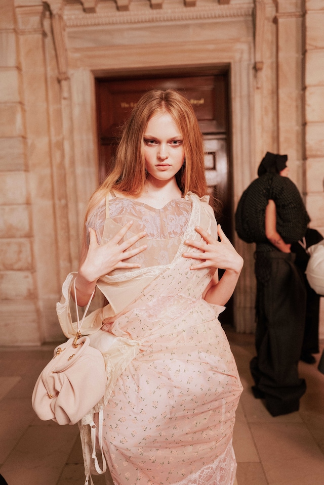 Marc Jacobs AW25 backstage 17