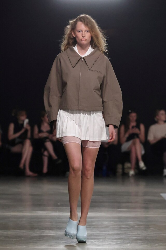 Sia Arnika SS26 8