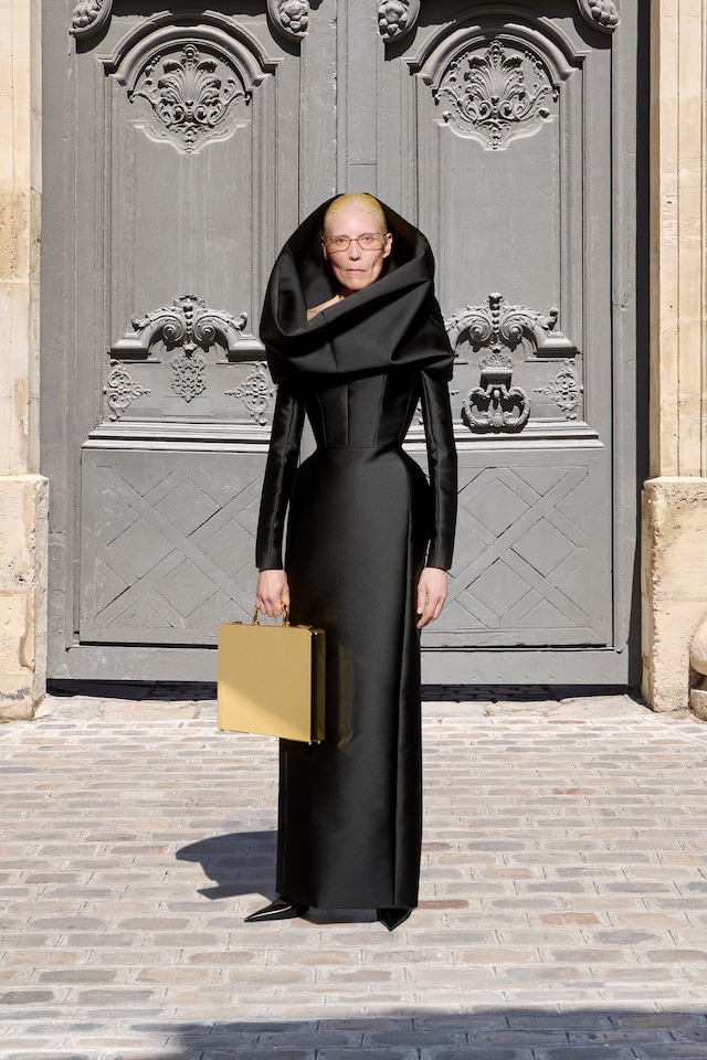 Balenciaga AW25 couture 37