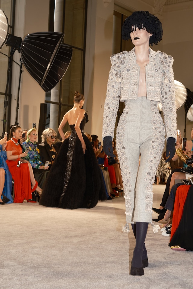Schiaparelli AW25 14