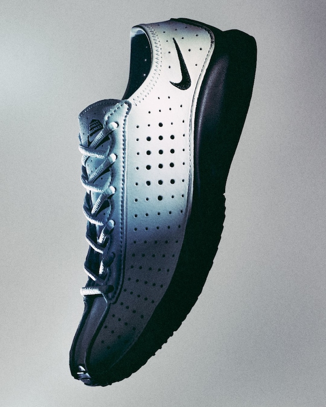THE NIKE X DSM AIR SUPERFLY LANDS AT DOVER STREET 