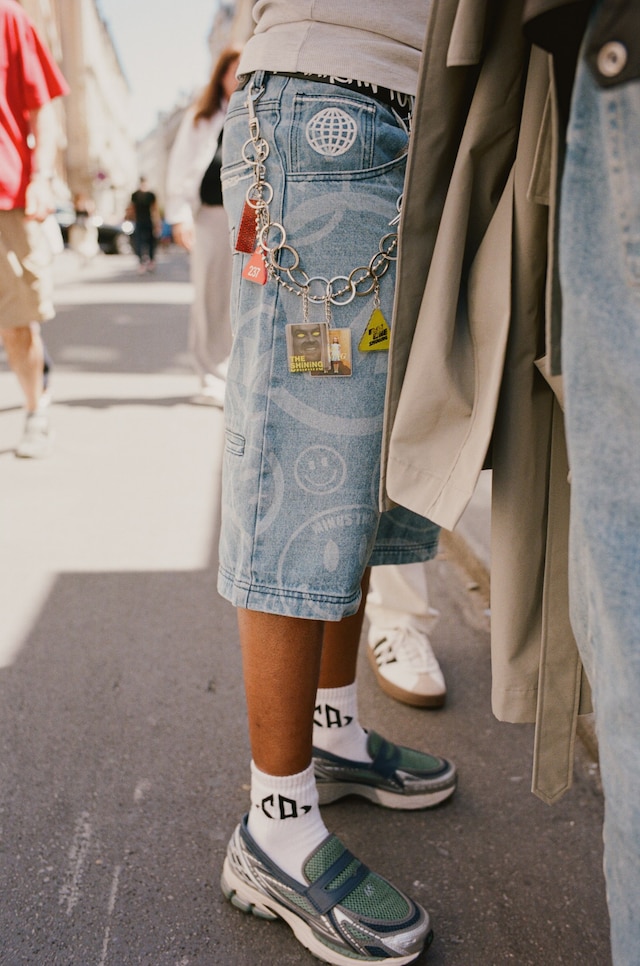 PFWM-Jun25-Street-YuF-000090150010 4