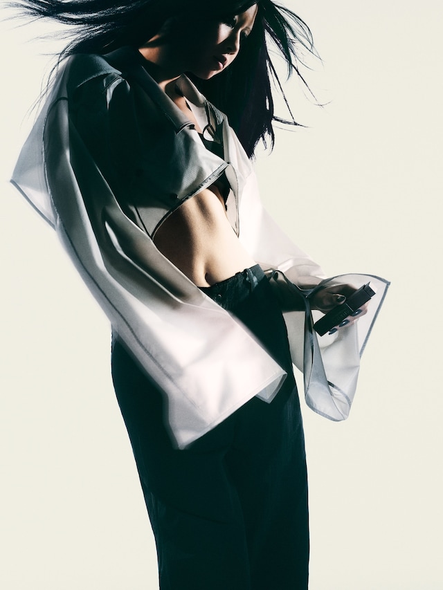 Resize Black 0