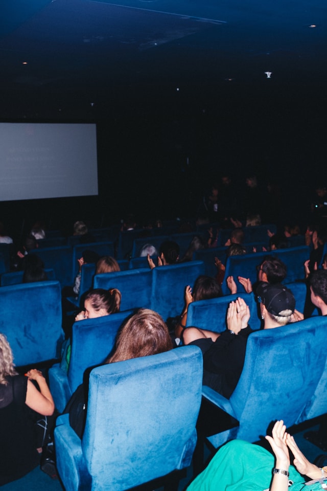 Hair &amp; Care screening 13