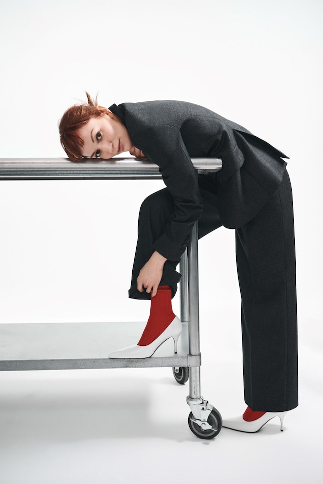 THEORY REVEALS AW25 CAMPAIGN 