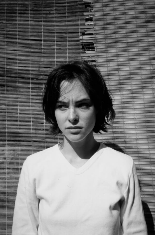 1996 Parker Posey Photographed by Wolfgang Tilmans 14