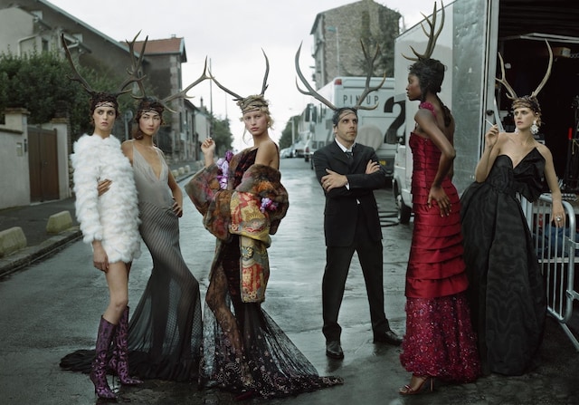 ANNIE LEIBOVITZ IS HEADING TO SPAIN