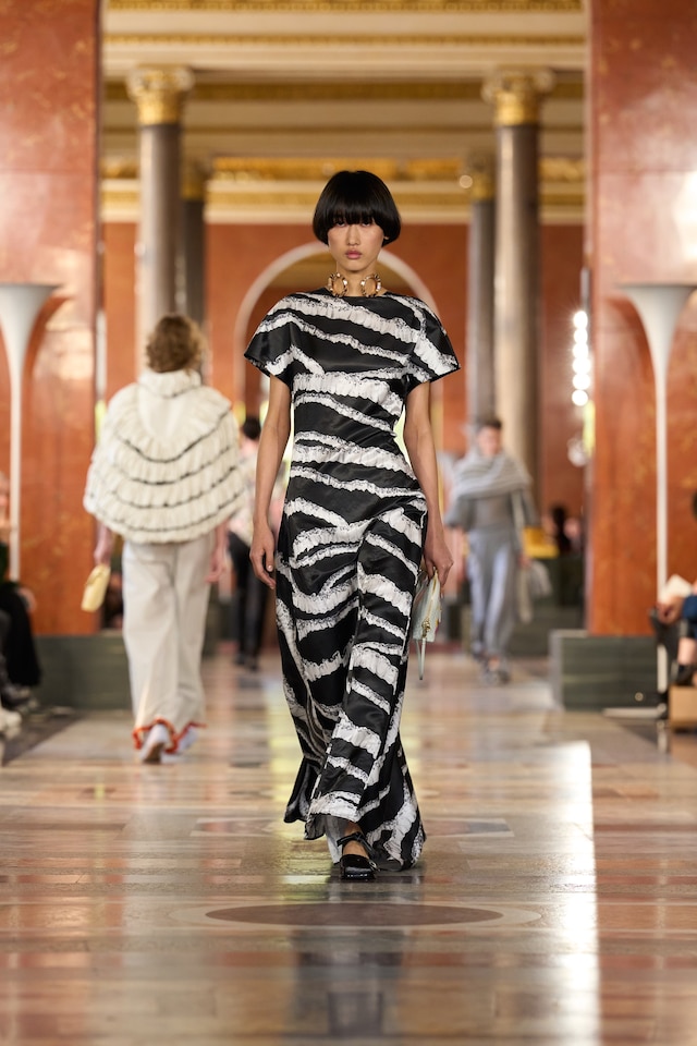 Louis Vuitton SS26 37