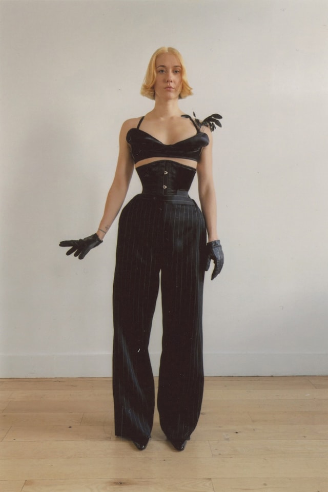 Miss Claire Sullivan lookbook 001 13