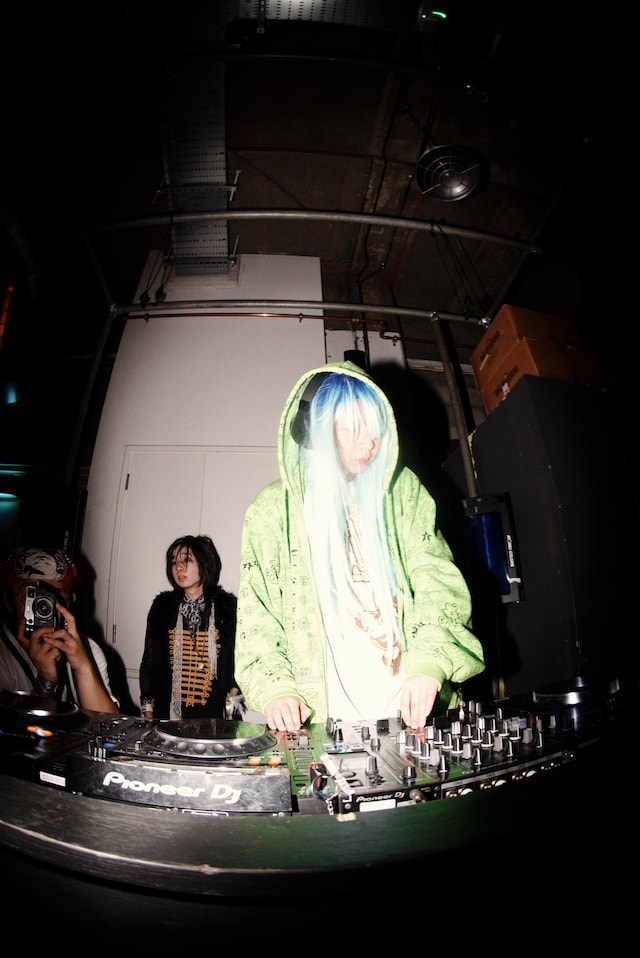 Photos - Binh Danh (@binhsdump)38 5