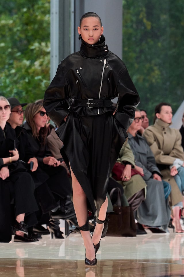 Ala&#239;a SS26 11