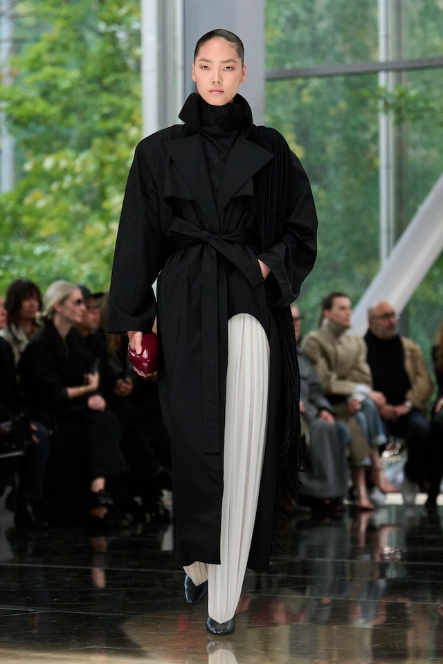 Ala&#239;a SS26 17