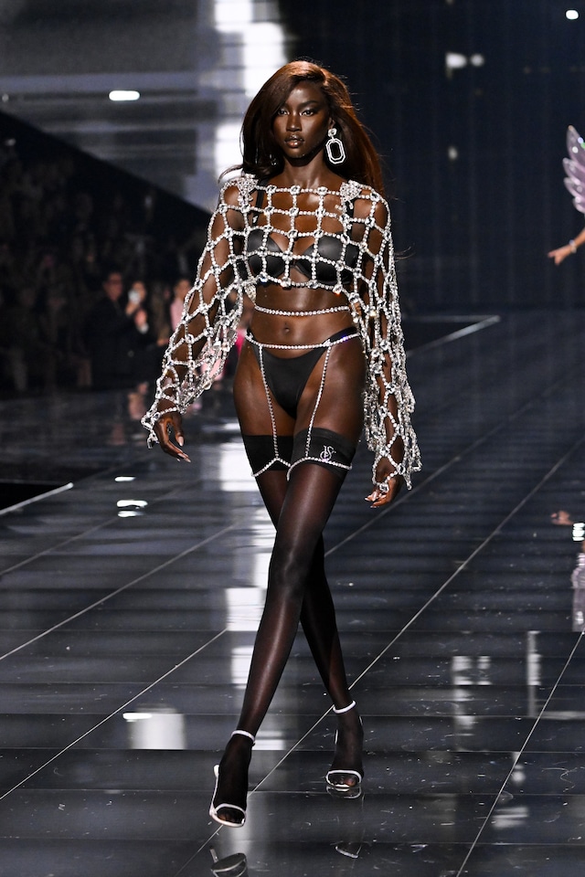 Anok Yai fashion moments 21