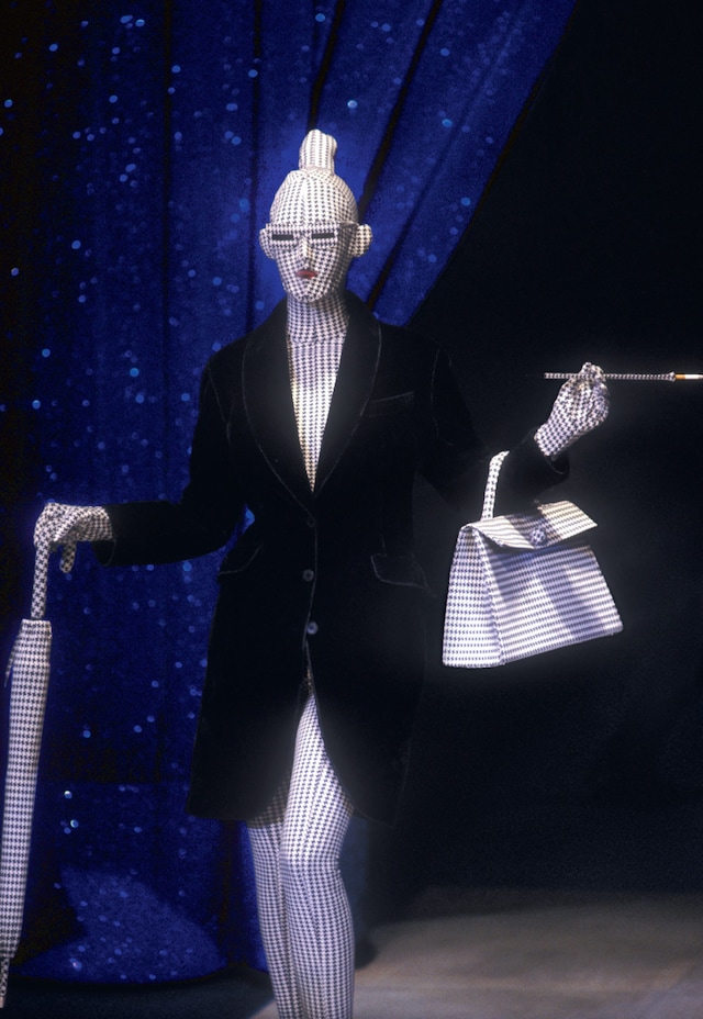 Jean Paul Gaultier: Catwalk 16