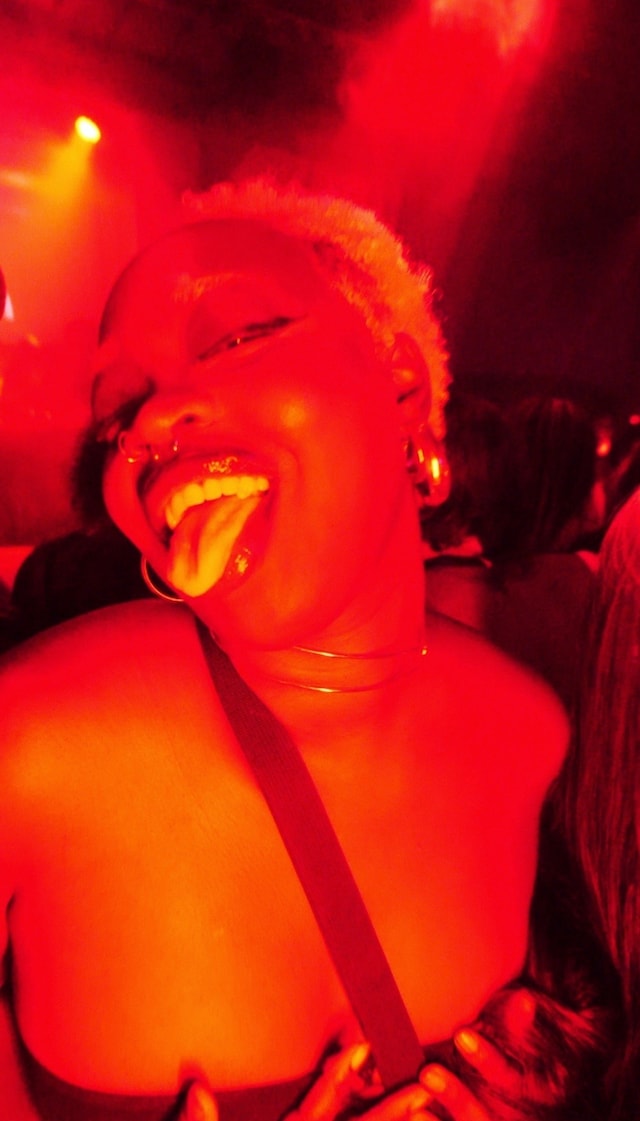 Copy of share-D11F7E9E-767B-41DF-A1AB-CE955153EC57 12