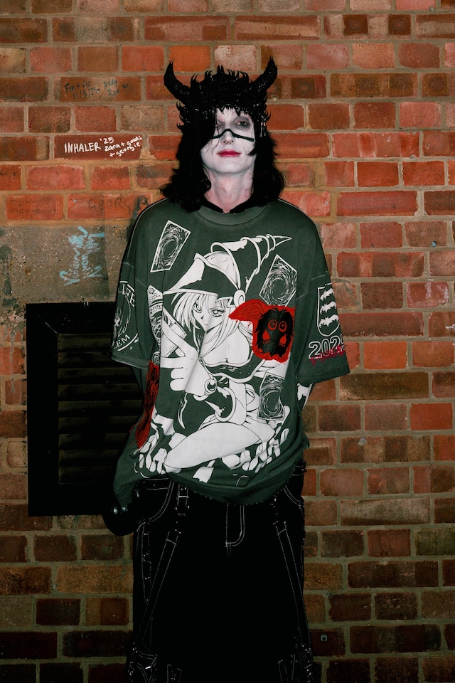 2hollis London street style 26