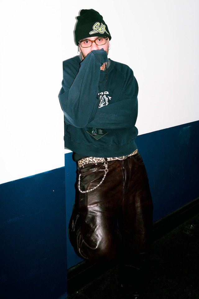 2hollis London street style 41