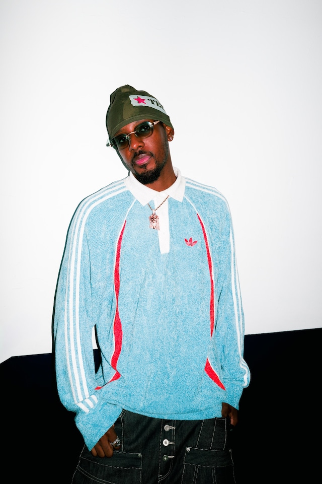 2hollis London street style 42