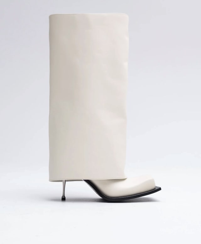 Fidan Novruzova, Tall Iman Boots