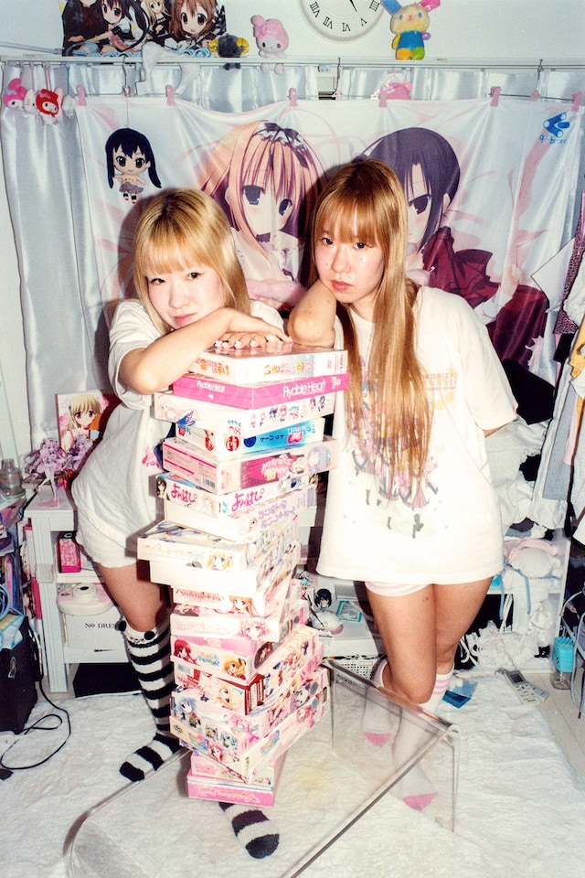 Alexandra Waespi, Interior worlds of Tokyo&#39;s creative gyaru 9