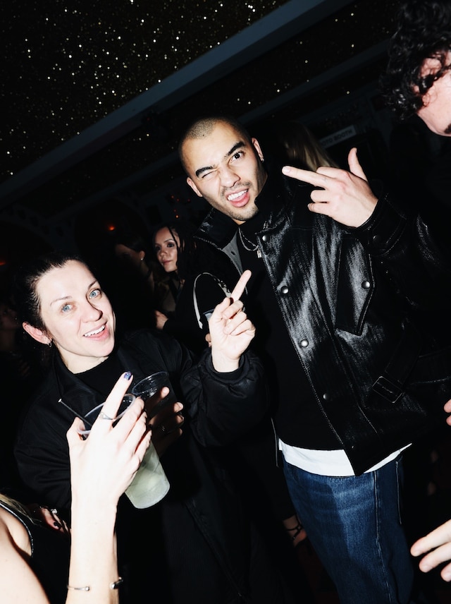 01DA6C56-D564-4B31-AC1A-3360C72678DB 21