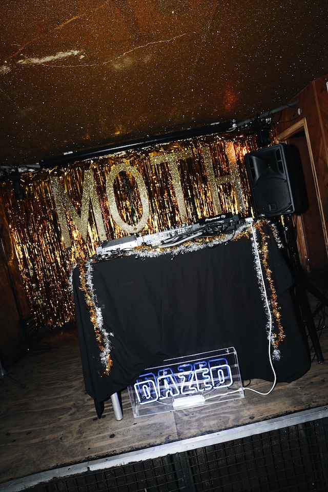 2F851B89-769B-4CFC-A27E-1F430BC6690B 23