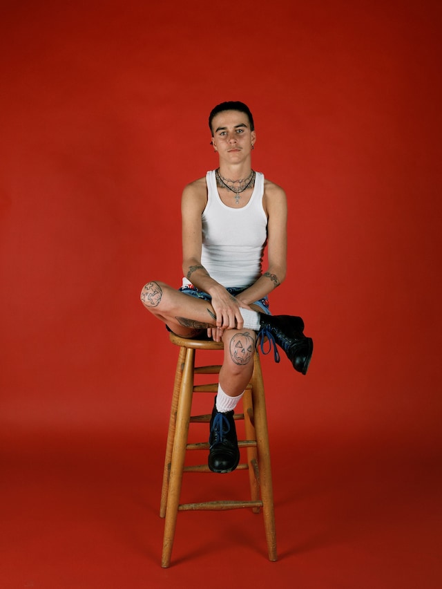 Pig Pen by Catherine Opie, 1993 © Catherine Opie 14