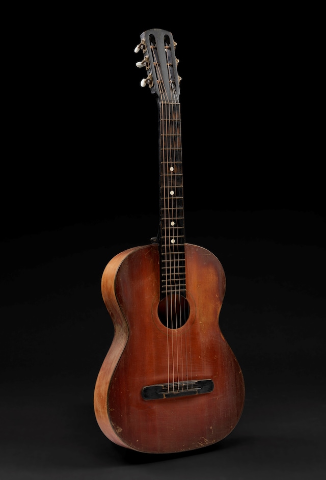 Donated by Joan Armatrading, Acoustic guitar (1964) 16