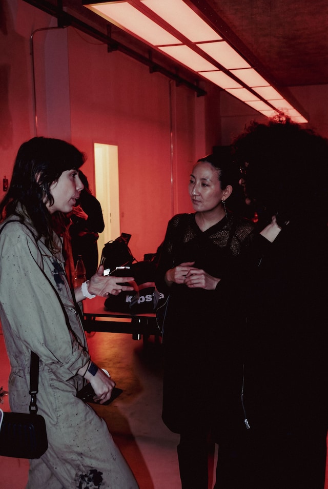 Restless Egg: Did DeepMind need Theme Park? 17