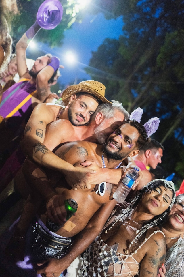 YUSHY - BRAZIL CARINVAL -22 15