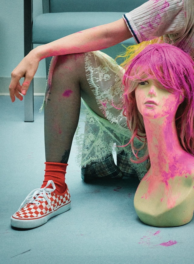 SP26_Lifestyle_Authentic_Hayley_Williams_VN000EGAR 4