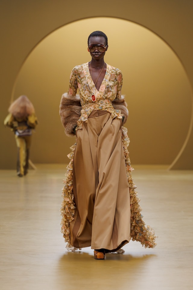 ZIM F26 FOH_STILLS_2x3_21 20