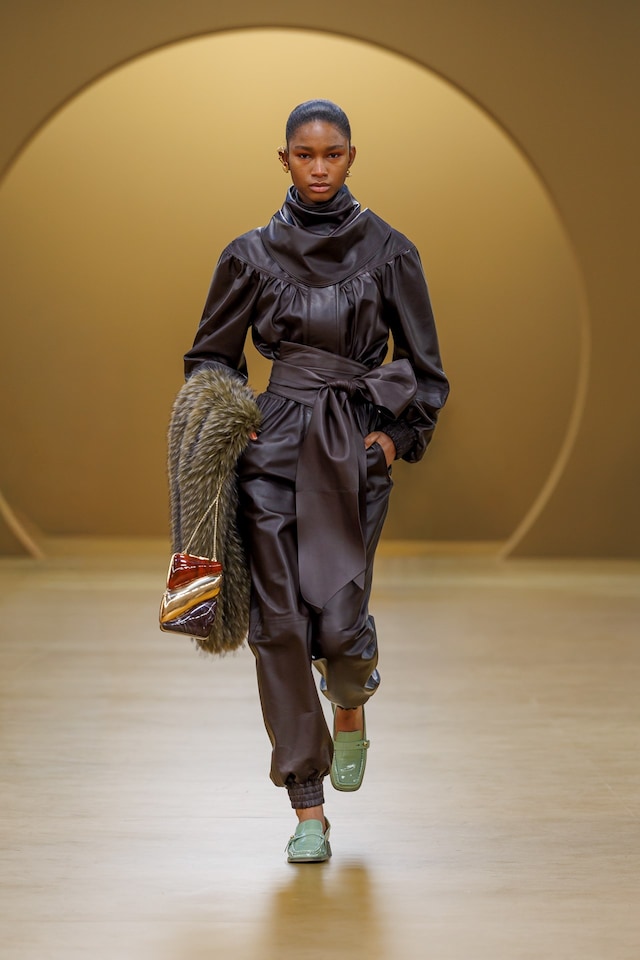 ZIM F26 FOH_STILLS_2x3_26 25