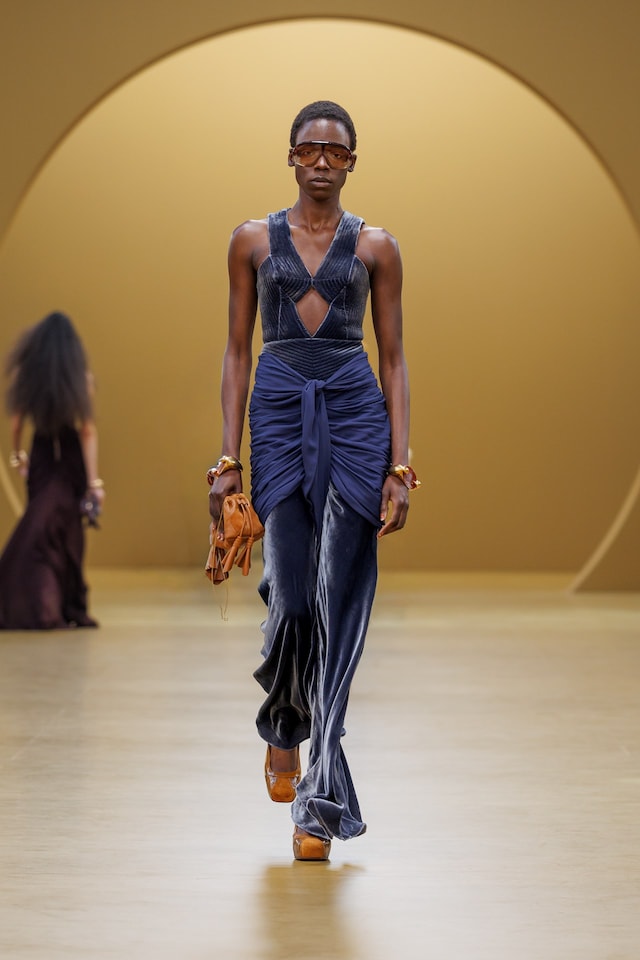 ZIM F26 FOH_STILLS_2x3_36 35