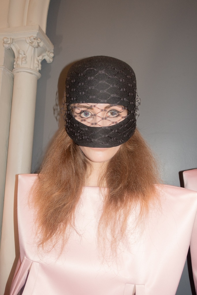 Masks on the AW26 runway 1