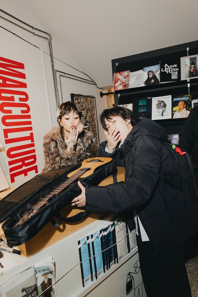 Beabadoobee Dazed cover signing 1