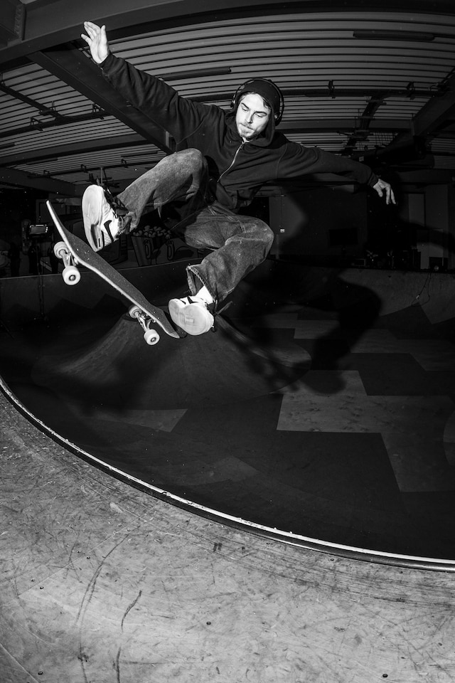 Dazed Club x Samsung skate session 20