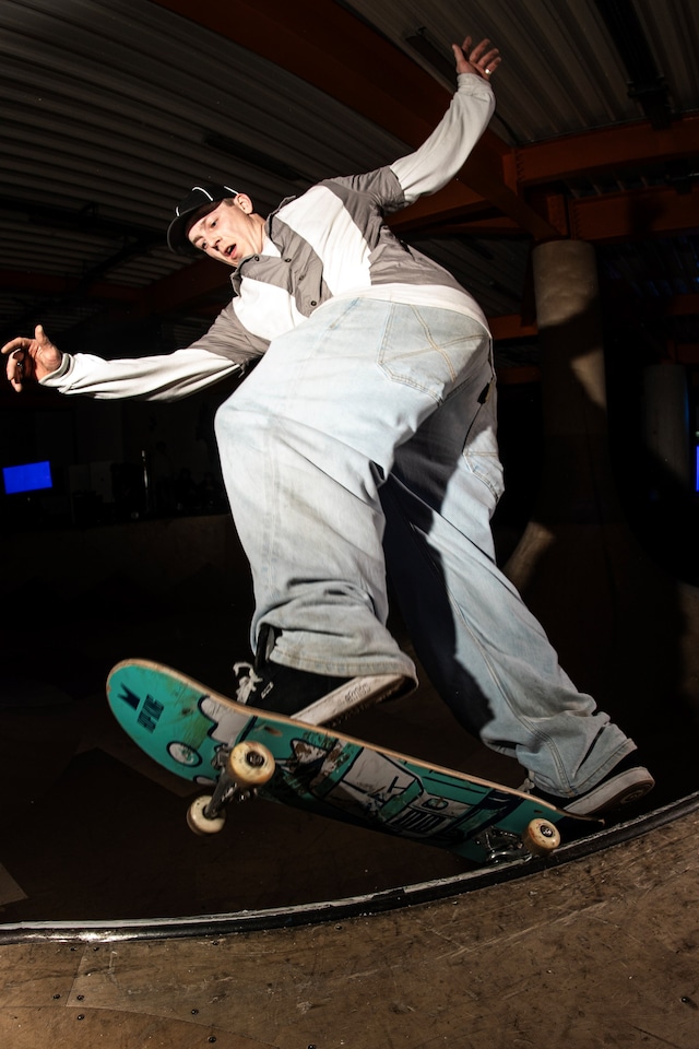Dazed Club x Samsung skate session 22