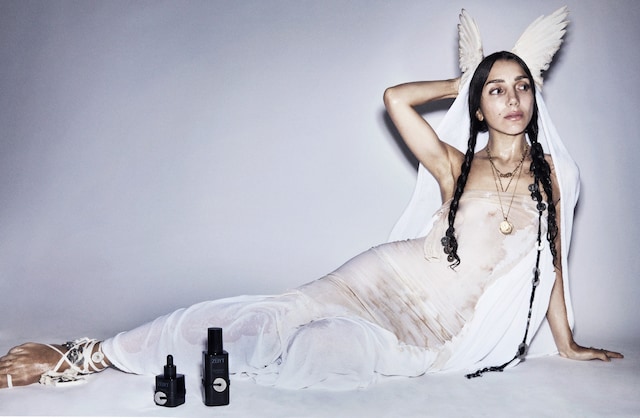 260320_ZEIYT_05_571B