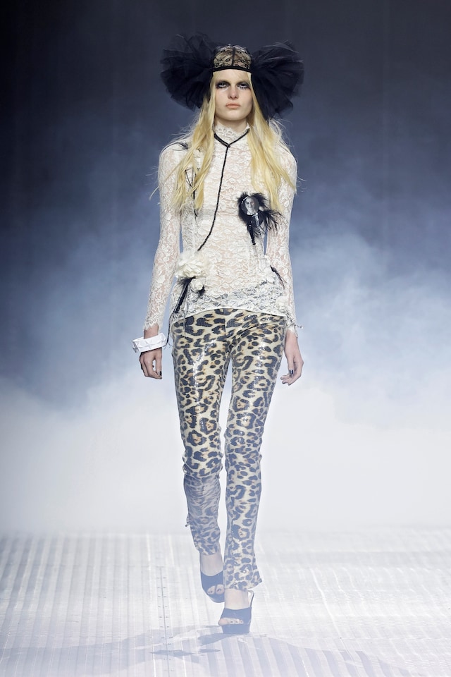 080_37_look_Reparto 110011 0